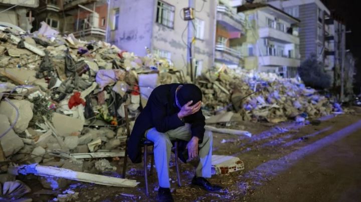 Nuevo terremoto y réplica en Turquía y Siria dejan al menos 6 muertos y cientos de heridos