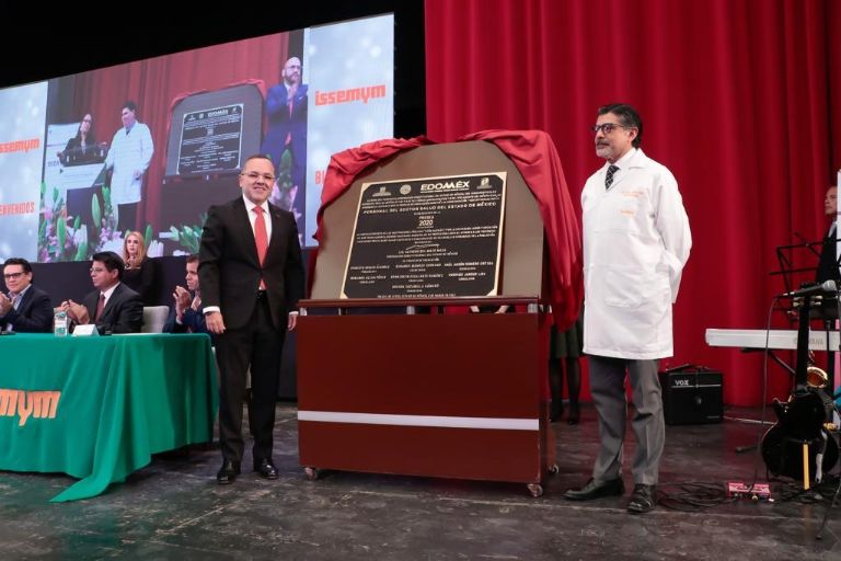 Reconocimiento a médicos del Edomex 