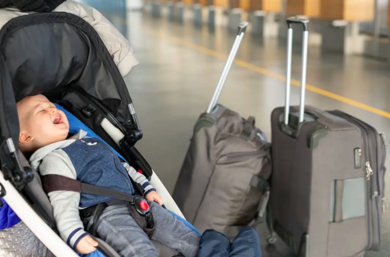 Bebé en Aeropuerto  