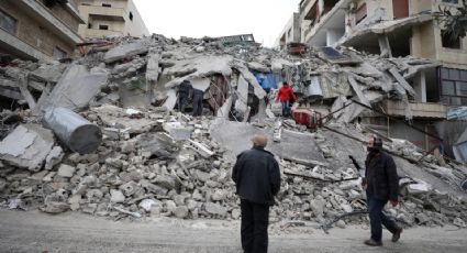 La cifra de víctimas fatales por el terremoto en Siria se eleva a 19 mil; preparan fosas comunes