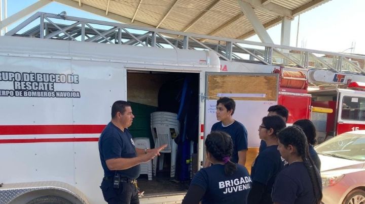 Sonora: Bomberos de Navojoa capacita a la Brigada Juvenil de Álamos