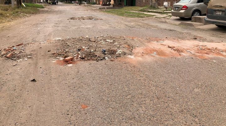 Calle principal de la Benito Juárez en Ciudad Obregón está 'destrozada' por los baches