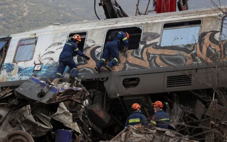 Choque trenes Grecia 