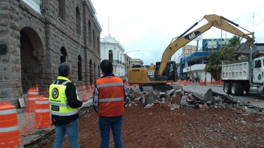Obras de la Serdán ‘paralizan’ a Gobierno municipal; evacuan palacio en Guaymas
