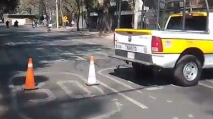 Vecinos de Coyoacán protestan por falta de agua; bloquean Miguel Ángel de Quevedo, al sur de la CDMX