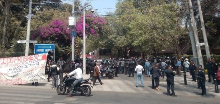 Bloqueo en Miguel Ángel de Quevedo