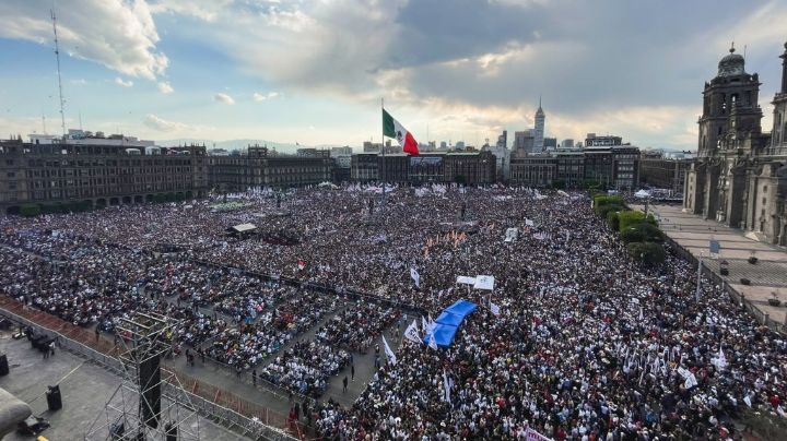 En plena marcha de AMLO en el Zócalo denuncian robo de celulares: SSC-CDMX detiene a 3 presuntos