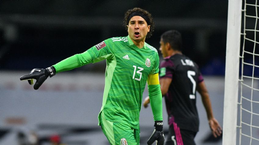 Memo Ochoa y la impresionante estadística que comparte junto a Iker Casillas y Gianluigi Buffon