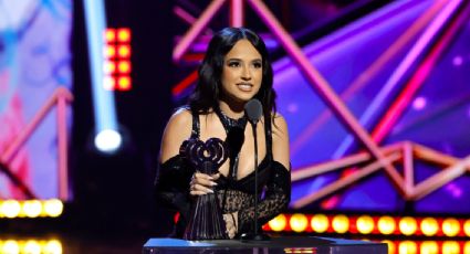 FOTOS: ¿Ya no habrá boda? Becky G aparece en los premios iHeart Radio sin anillo de compromiso