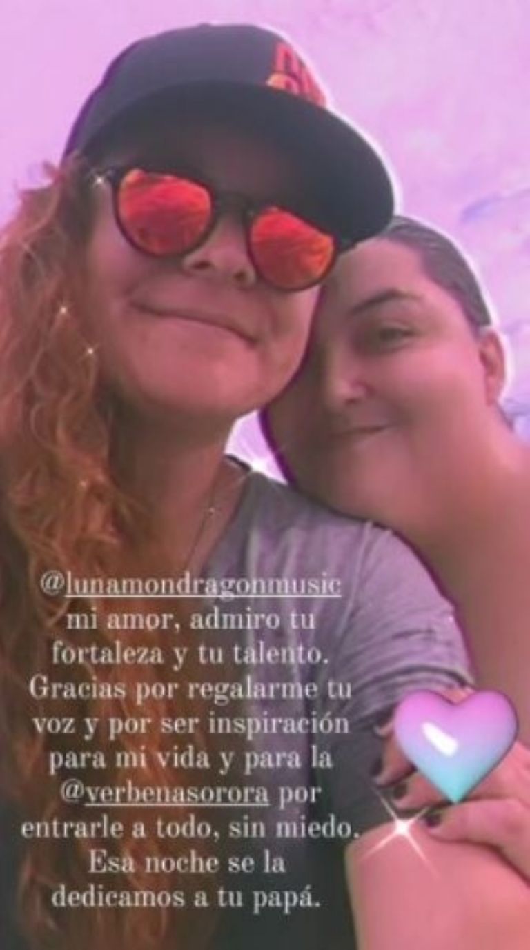 Alejandra le dedicó romántico mensaje a su novia