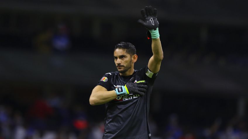 Jesús Corona no renovó y Cruz Azul lo despide con emotivo video; podría continuar en Xolos de Tijuana