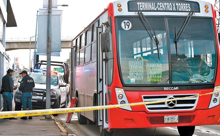 Robo a transporte público en Edomex