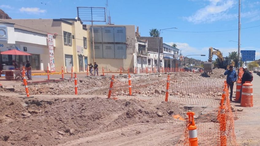Comerciantes de Guaymas buscan 'sobrevivir', al ser afectados por obra de la avenida Serdán