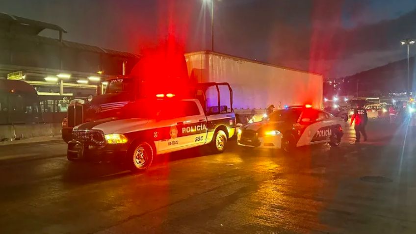 En pleno regreso a clases, motociclista muere atropellado en Indios Verdes; la México-Pachucha colapsa