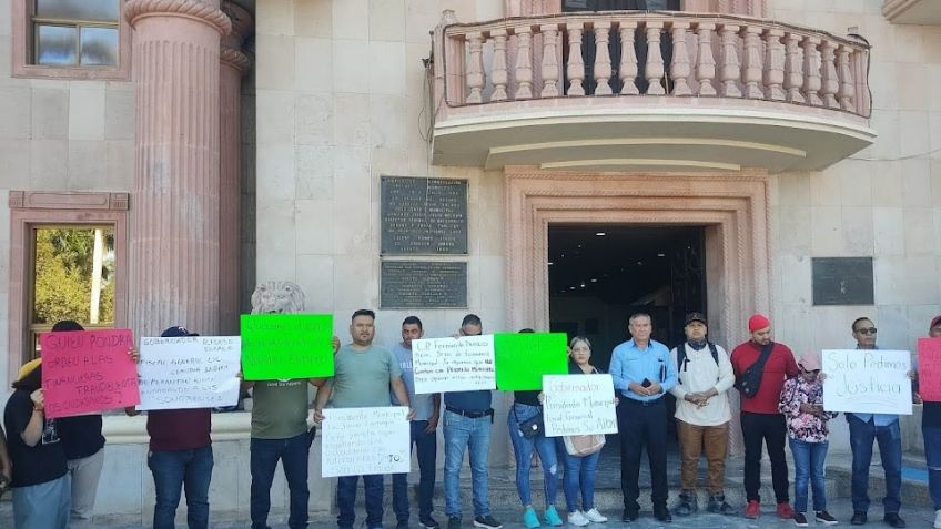 Ciudadanos se manifiestan en Palacio Municipal tras presunto fraude en el municipio de Cajeme