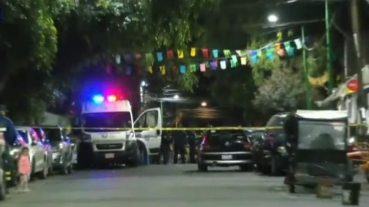 Imágenes fuertes: Le pegan 6 tiros a hombre en Azcapotzalco y detienen a delincuente en el hospital