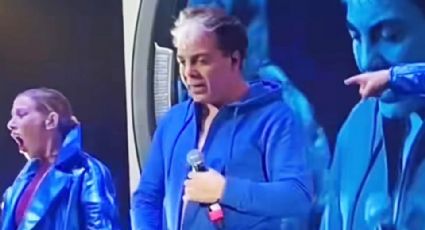 VIDEO: Cristian Castro sorprende al quedarse en ropa interior durante presentación de Miranda