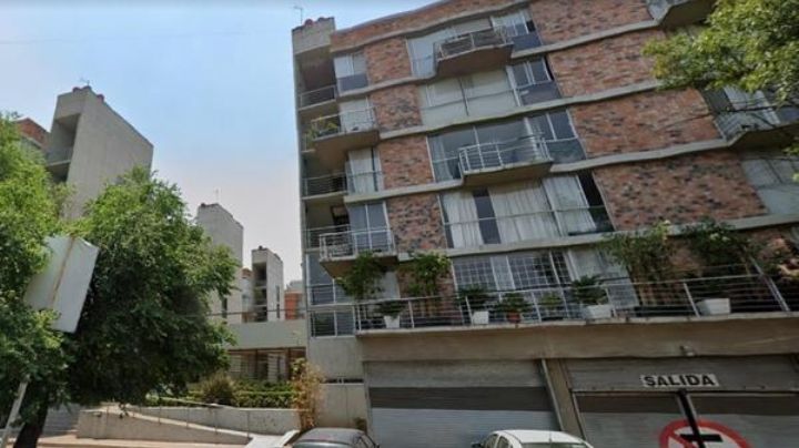 Fuerte accidente de tránsito termina en balacera en la GAM; hay dos detenidos y tres lesionados