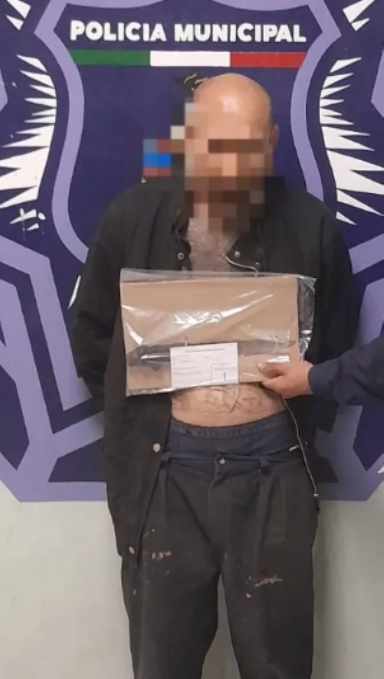 Autoridades detienen a hombre que atacó a su madre con un arma en Cajeme. Foto: Facebook