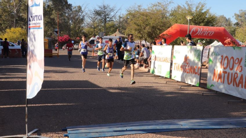 Todo un éxito la Carrera Pedestre 5K Adultos y 2K Infantil de la Clínica NYE