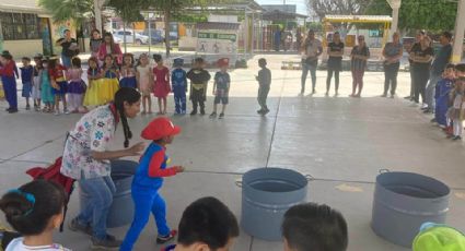 Escuadrón Vial Independiente dona contenedores de basura en Ciudad Obregón