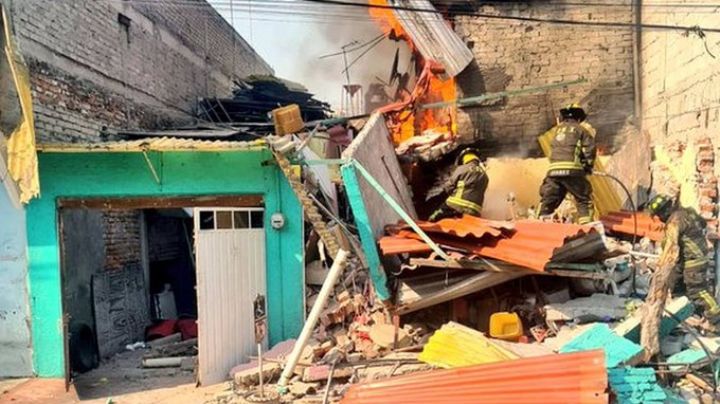 Alerta en la CDMX: Acumulación de gas en una vivienda causa explosión y derrumbe; hay mascotas atrapadas