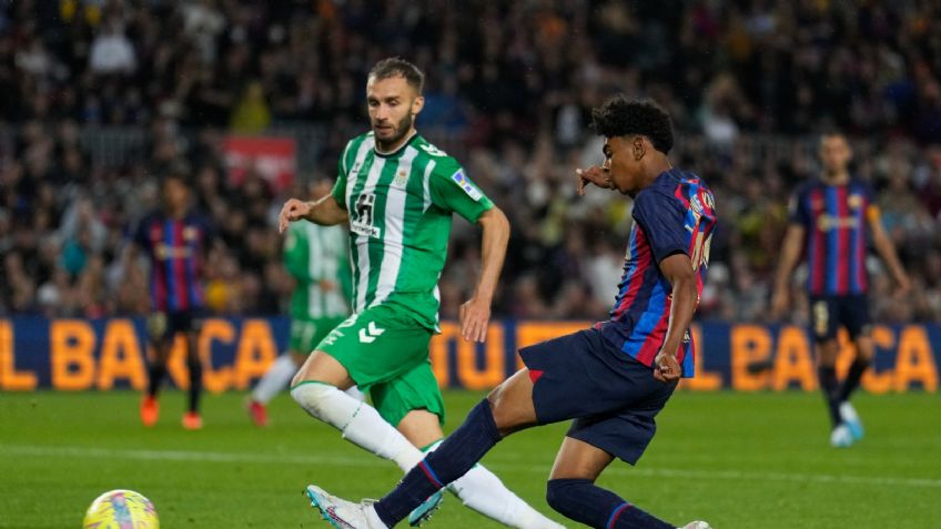 ¿El nuevo Messi? Lamine Yamal hizo su debut en el Barcelona y ya superó al argentino en una estadística