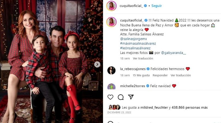 Elizabeth y Jorge junto a sus hijos