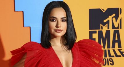 VIDEO: Becky G arma zafarrancho con reporteros de Televisa; entre empujones derriban a camarógrafo