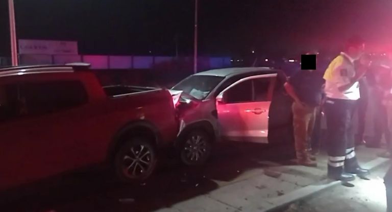 Autoridades se movilizan por accidente en la Carretera Internacional. Foto: Facebook