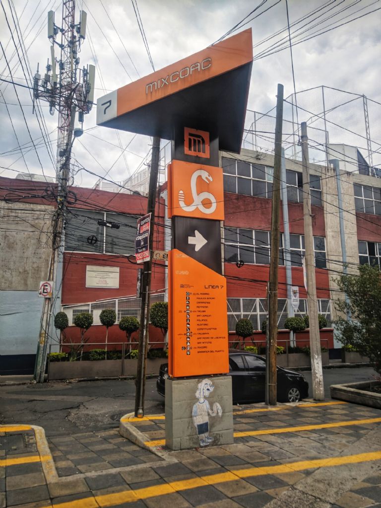 Amenaza de Bomba en Metro Mixcoac