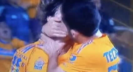 VIDEO: Beso entre Córdova y Vigón durante la Semifinal de ida del Clausura 2023 desata MEMES