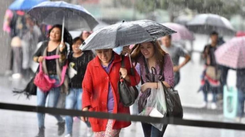 Fuertes lluvias se esperan en la CDMX durante este sábado: La Conagua prevé caída de ceniza