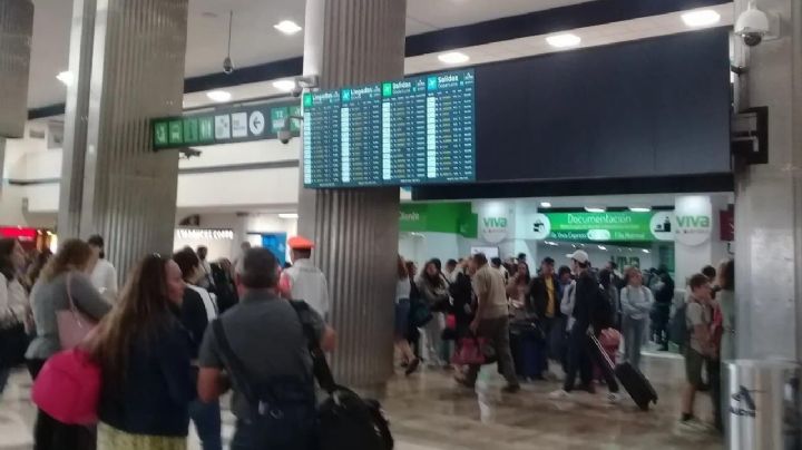 Caos no se va del AICM: Vuelos cancelados por actividad del Popocatépetl; así se ve desde las alturas