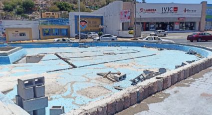 Fuente del obelisco se mantiene en Guaymas; 'doblan' a la alcaldesa para su recuperación