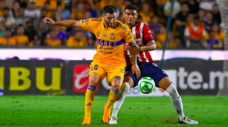 Tigres vs Chivas 