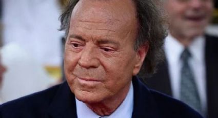 Fans de Julio Iglesias se estremecen al enterarse de que el cantante yace en una silla de ruedas