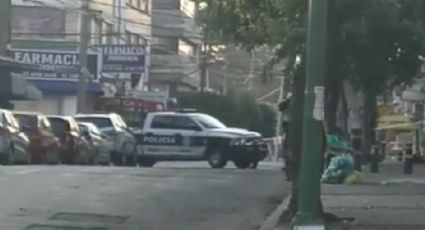 VIDEO: Indigente se quita la vida al colgarse de un árbol frente a iglesia de la GAM, en la CDMX