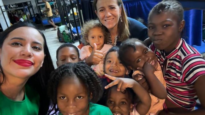 Sandra Cuevas y Margarita Zavala se comprometen y visitan casa del migrante en la Cuauhtémoc