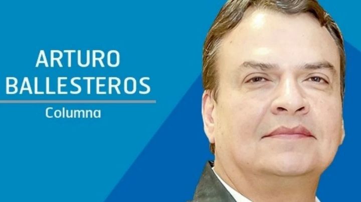 Machete y tarpana, la ignorancia… El dedo… Fiscal, Cajeme.