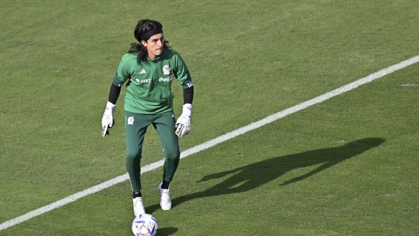 Carlos Acevedo sería baja de la Selección Mexicana para Copa Oro; este portero tomaría su lugar