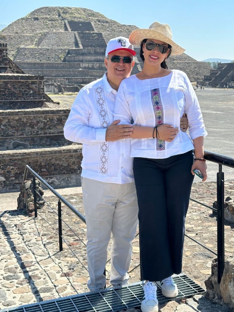 Marcelo Ebrard en Teotihuacán