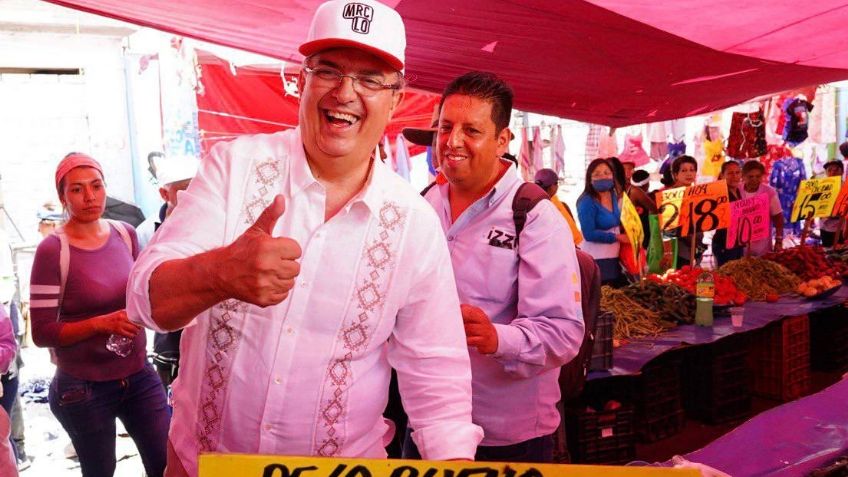 Marcelo Ebrard visita tianguis en Ecatepec y 'recarga energías' en zona arqueológica de Teotihuacán