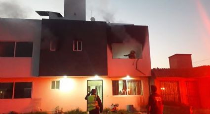 Casa del Edomex se incendia con 3 niños dentro; madre muere calcinada; su pareja habría iniciado el fuego