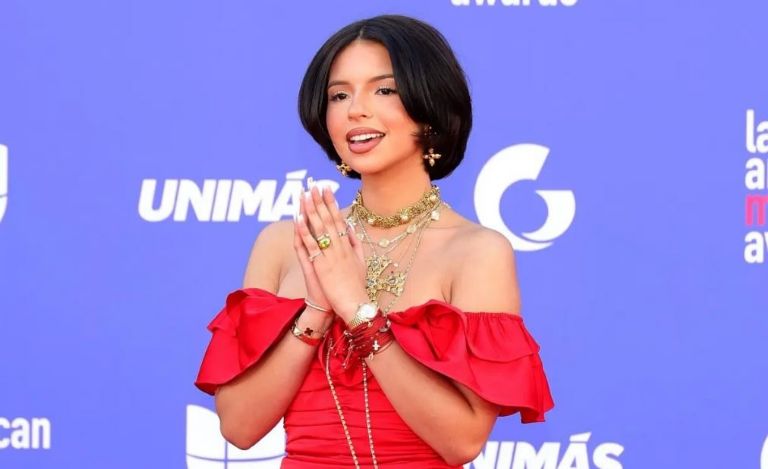 Ángela Aguilar pasa San Valentín con Josh Balls