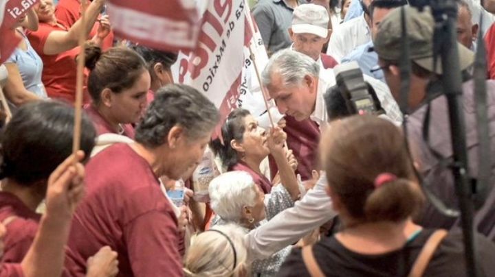 Adán Augusto López ofrece conferencia en Ciudad Obregón tras reunión con militantes en Navojoa