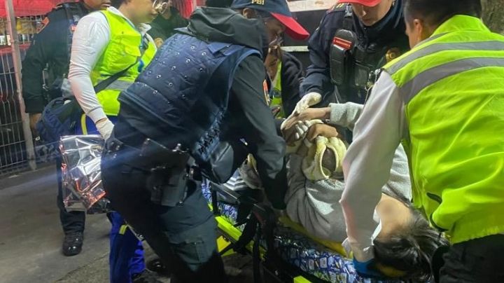 ¡Uno más! Nace bebé en la banqueta del paradero de Indios Verdes; policías de la CDMX lo reciben