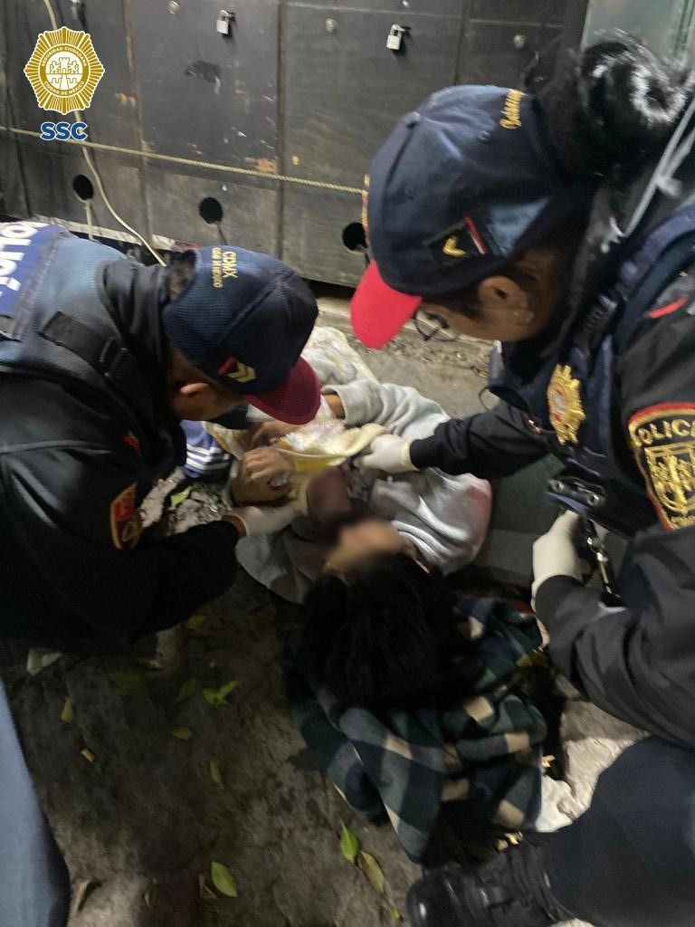 Nace bebé en Indios Verdes