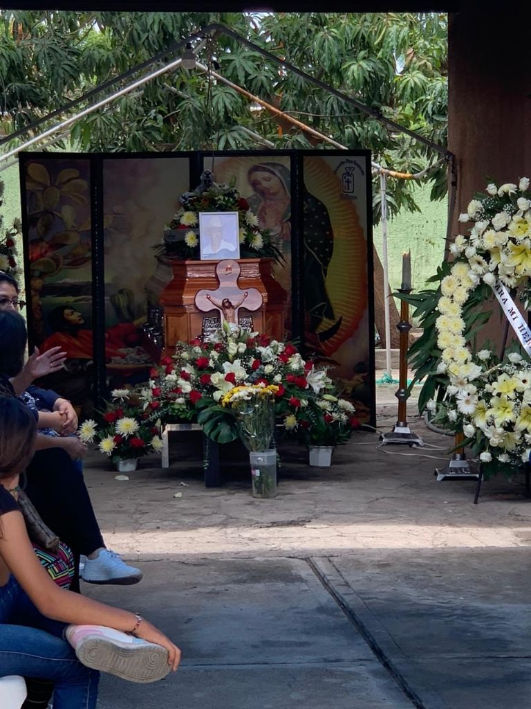 Velorio Hipólito Mora 