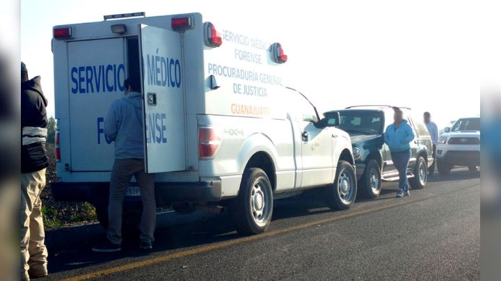 Autoridades encuentran cuerpo 'embolsado' de un hombre al interior de un predio baldío en Guanajuato